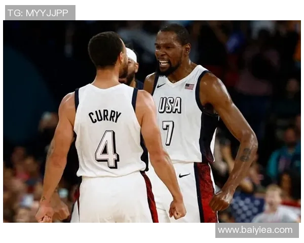 勇士与快船季后赛激战正酣精彩直播全程回顾与分析